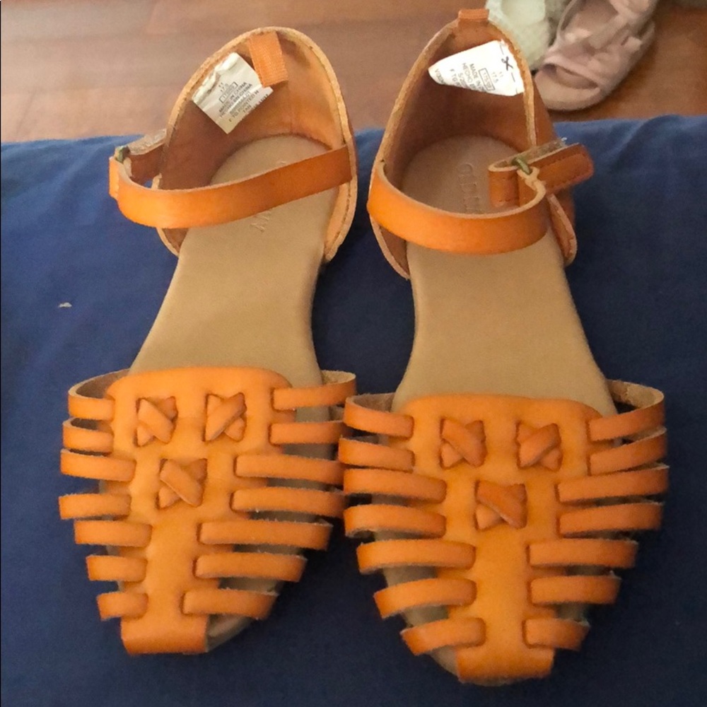 Old navy girls sandals size 11